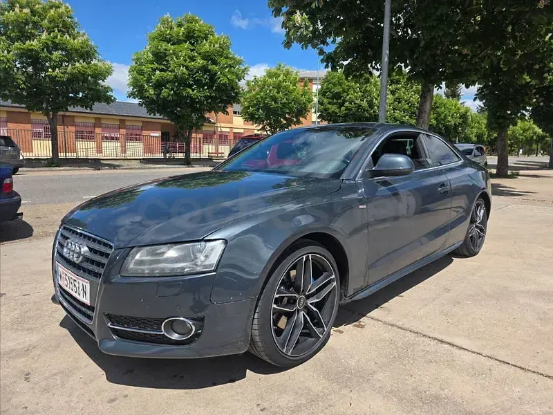 Usado Audi A5 S-Line 190 CV (139 kW) 2010 Gris / plata Coupe