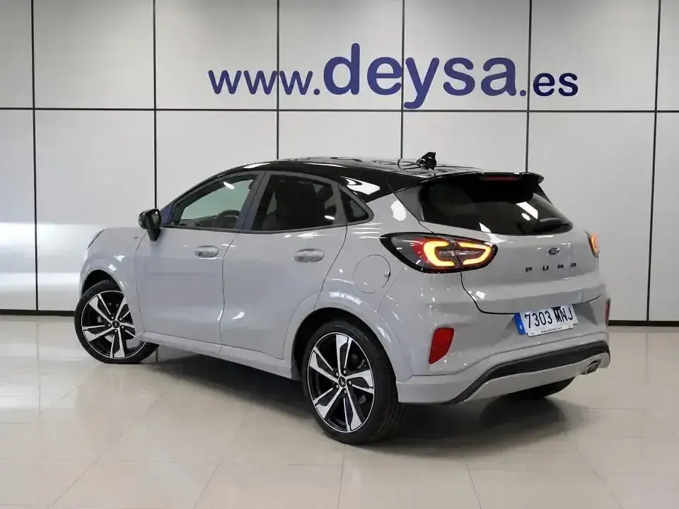 Usado Ford Puma ST-Line X 155 CV (114 kW) 2024 Gris SUV