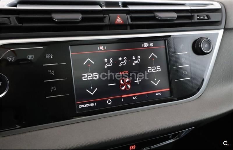 Usado Citroën Grand C4 Picasso Shine 120 CV (88 kW) 2017 Blanco Monovolumen