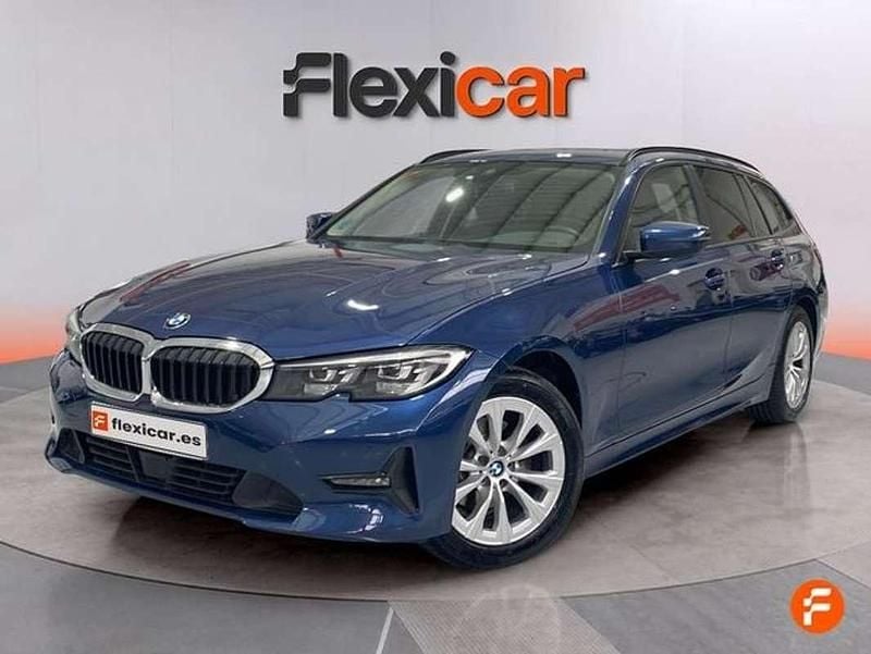 Usado BMW 320 190 CV (139 kW) 2021 Azul Familiar