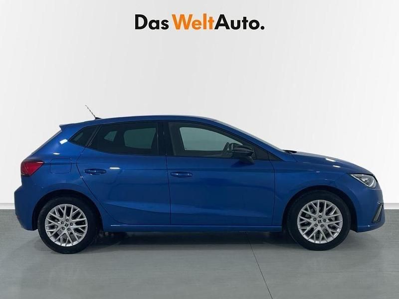 Usado Seat Ibiza FR 115 CV (84 kW) 2025 Azul Utilitario