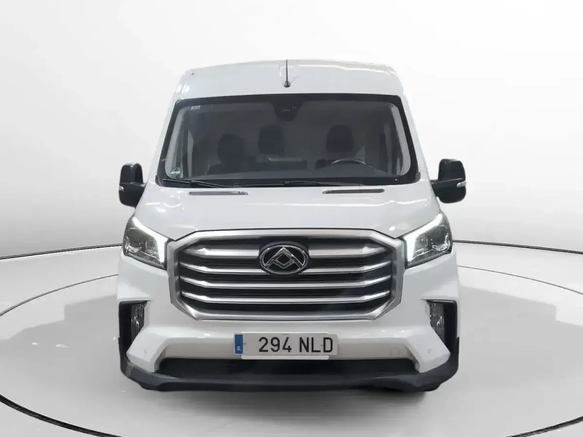Usado Maxus V90 150 CV (110 kW) 2023 Blanco Van