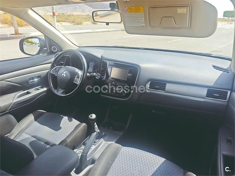 Usado Mitsubishi Outlander Motion 150 CV (110 kW) 2013 Azul SUV