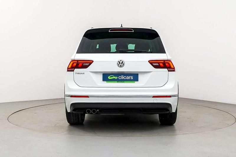 Usado VW Tiguan Allspace Advance 150 CV (110 kW) 2020 Blanco SUV