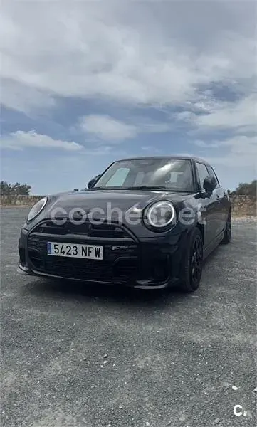 Usado Mini John Cooper Works 204 CV (150 kW) 2025 Negro Utilitario