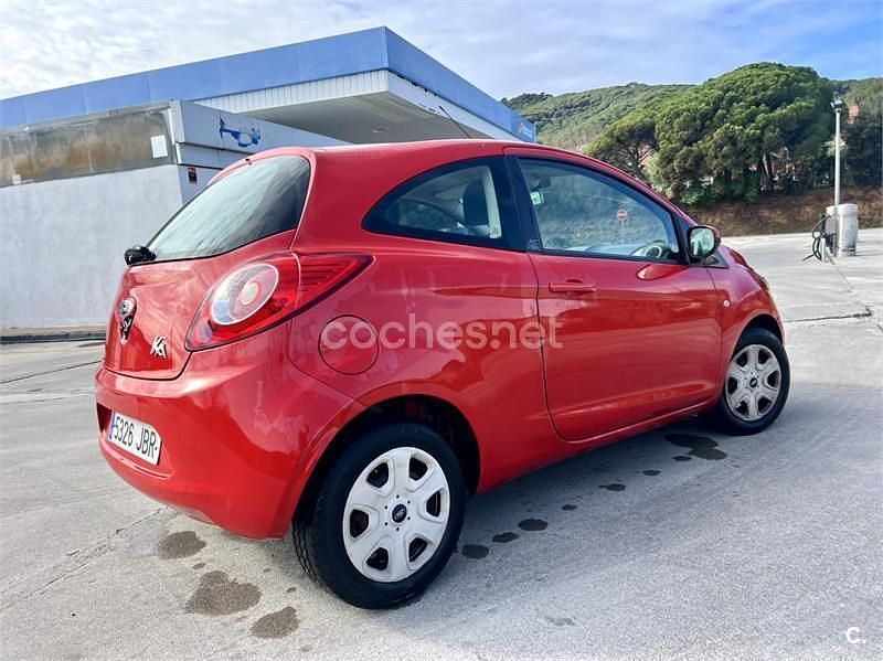 Rojo Usado 2014 Ford Ka Berlina | 4500 € (Precio justo) - Imagen 1/4