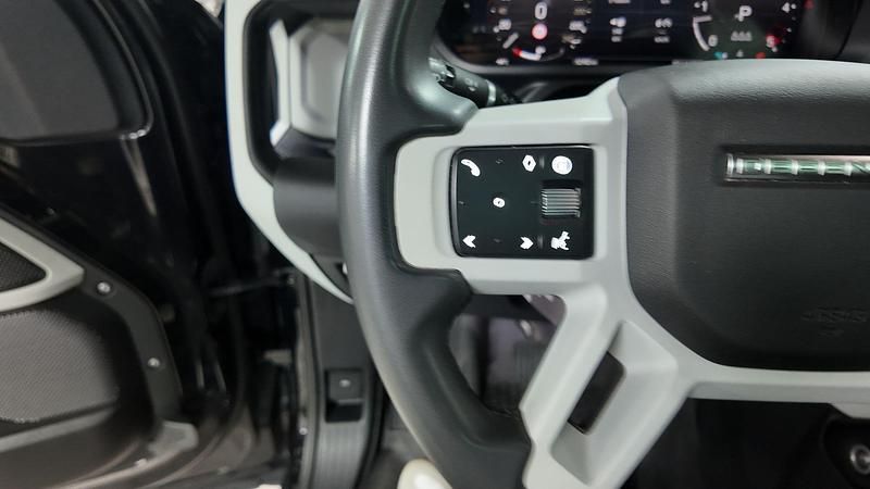 Usado Land Rover Defender SE 250 CV (183 kW) 2023 Negro SUV