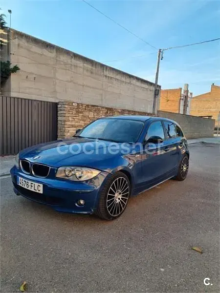 Usado BMW 120 163 CV (119 kW) 2007 Azul Utilitario