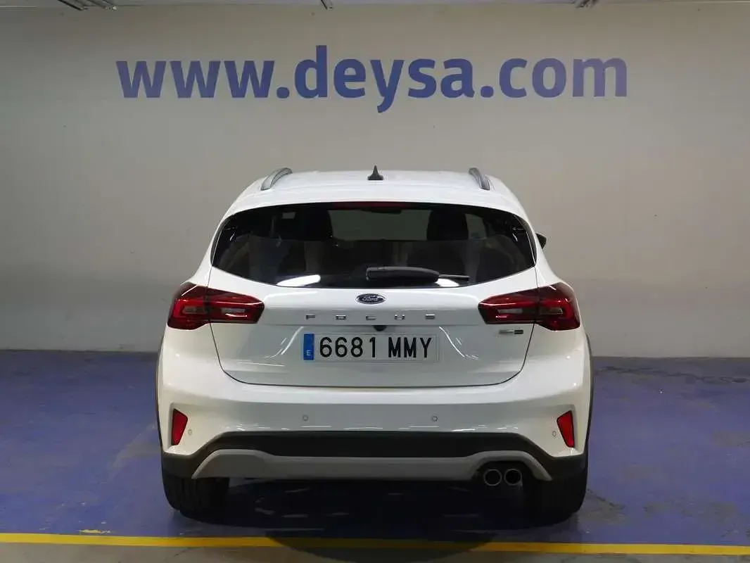 Usado Ford Focus Active X 155 CV (114 kW) 2024 Blanco Utilitario