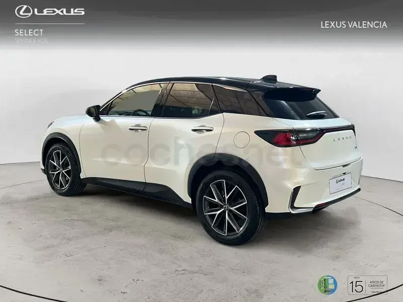 Nuevo Lexus LBX 136 CV (100 kW) 2025 Blanco SUV