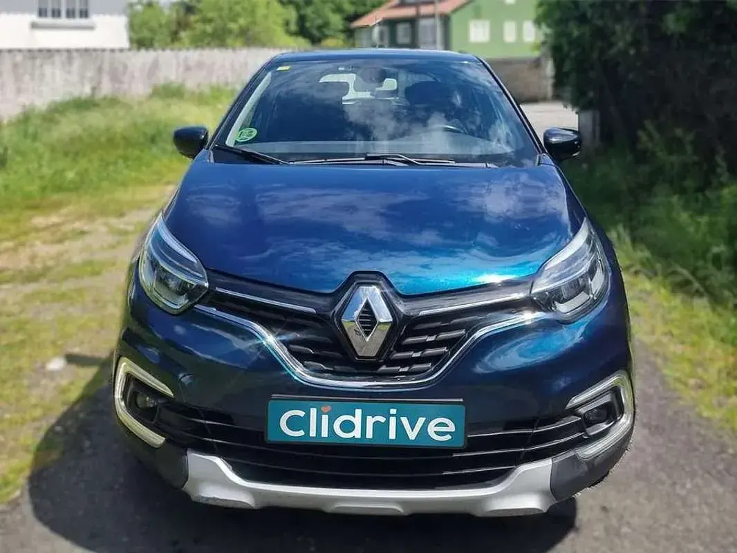 Usado Renault Captur Zen 110 CV (80 kW) 2018 Azul SUV