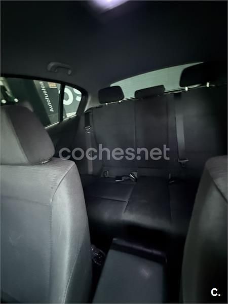 Usado BMW 118 122 CV (89 kW) 2008 Negro Utilitario