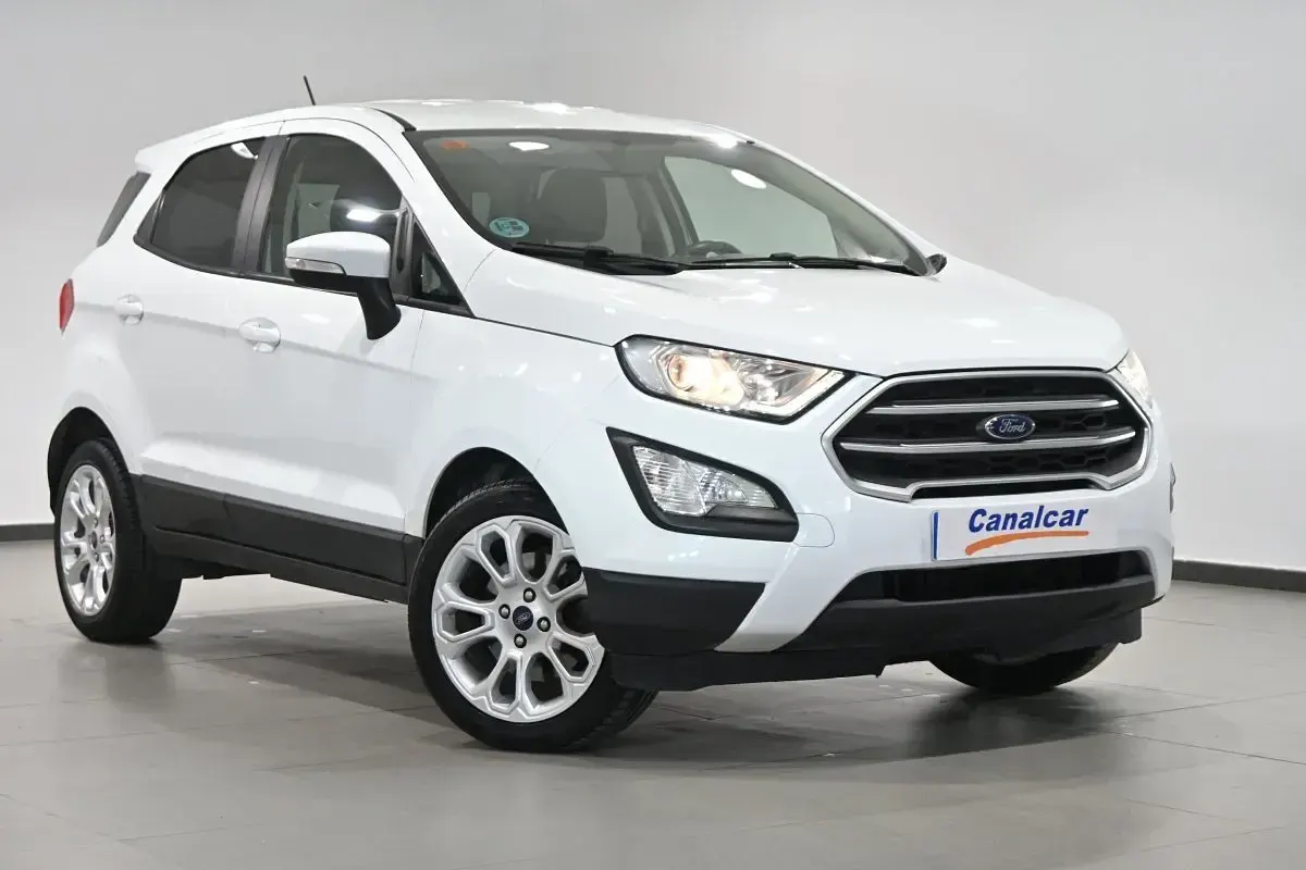 Usado Ford Ecosport Trend 125 CV (91 kW) 2019 Blanco SUV