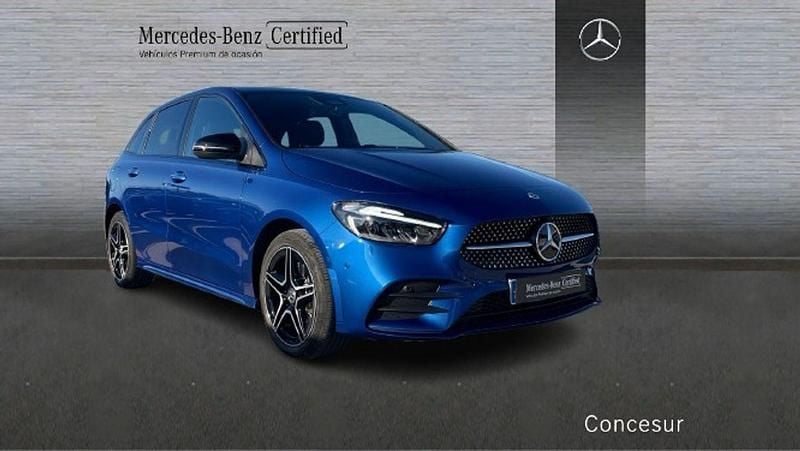 Usado Mercedes B250e 217 CV (159 kW) 2025 Azul Monovolumen