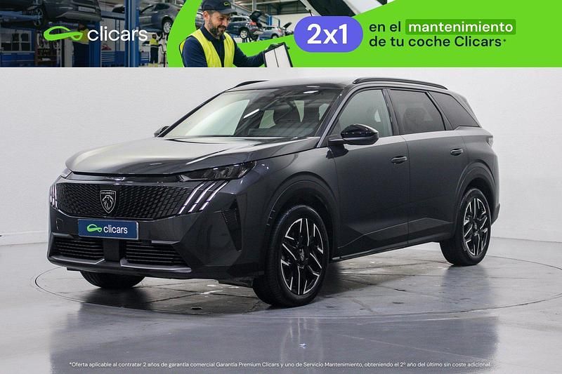 Usado Peugeot 5008 Allure 136 CV (100 kW) 2025 Gris SUV