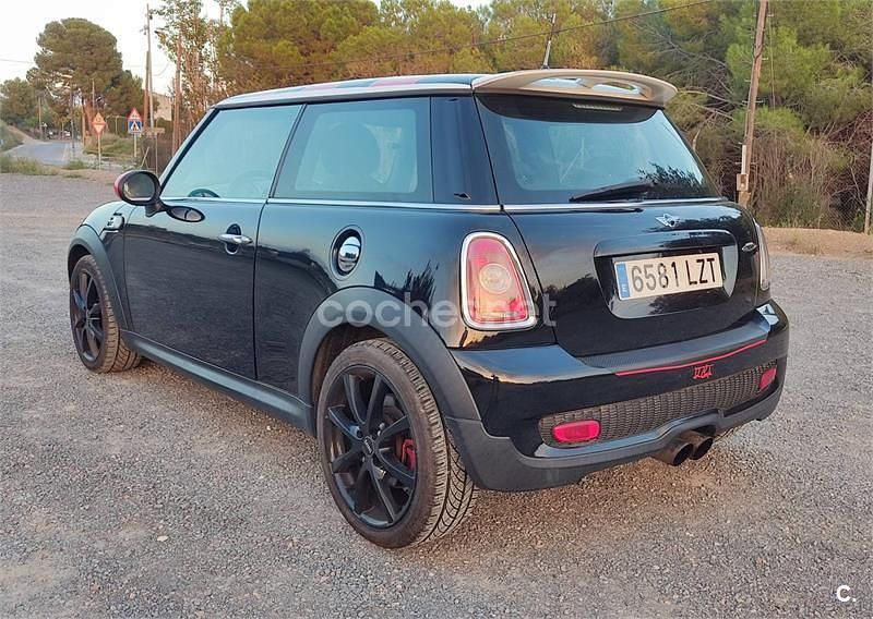 Usado Mini John Cooper Works 211 CV (155 kW) 2009 Negro Utilitario
