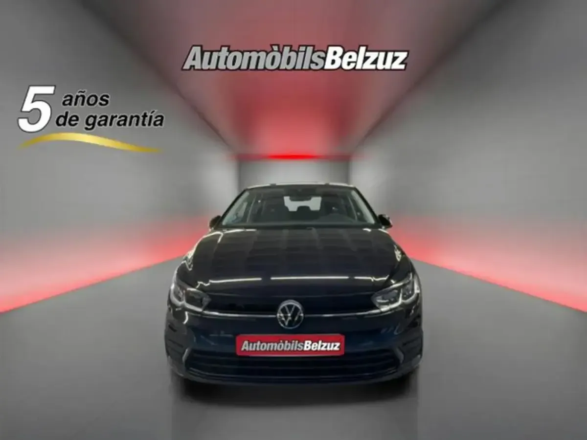 Usado VW Polo Life 95 CV (69 kW) 2022 Negro Utilitario