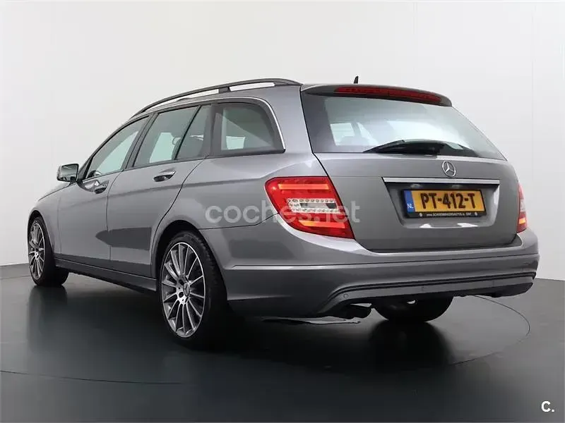 Usado Mercedes C200 Avantgarde 136 CV (100 kW) 2012 Gris / plata Familiar