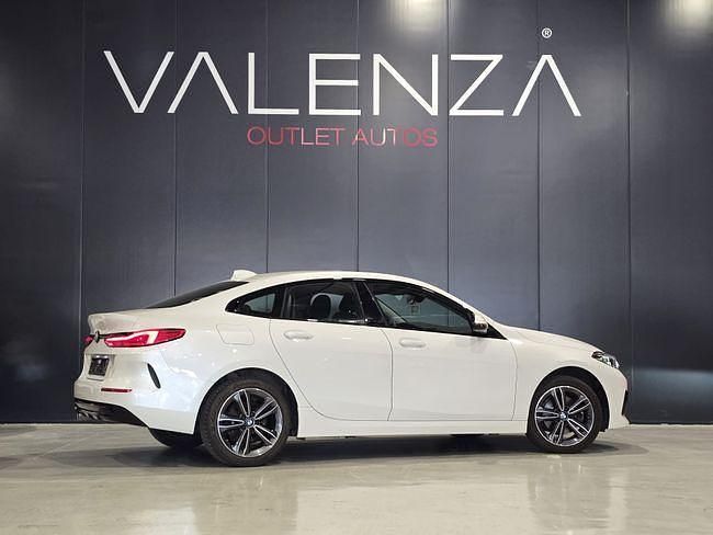 Usado BMW 218 Sport Line 136 CV (100 kW) 2022 Blanco Coupe