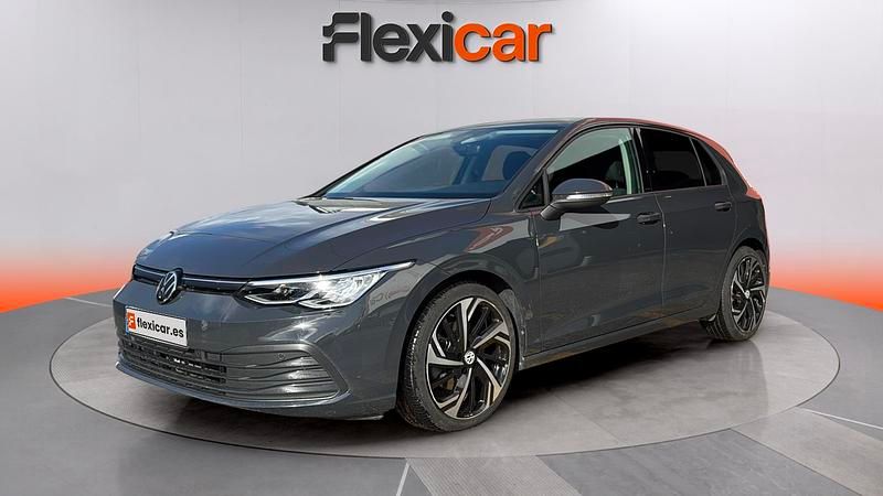 Usado VW Golf VIII 116 CV (85 kW) 2022 Gris Utilitario