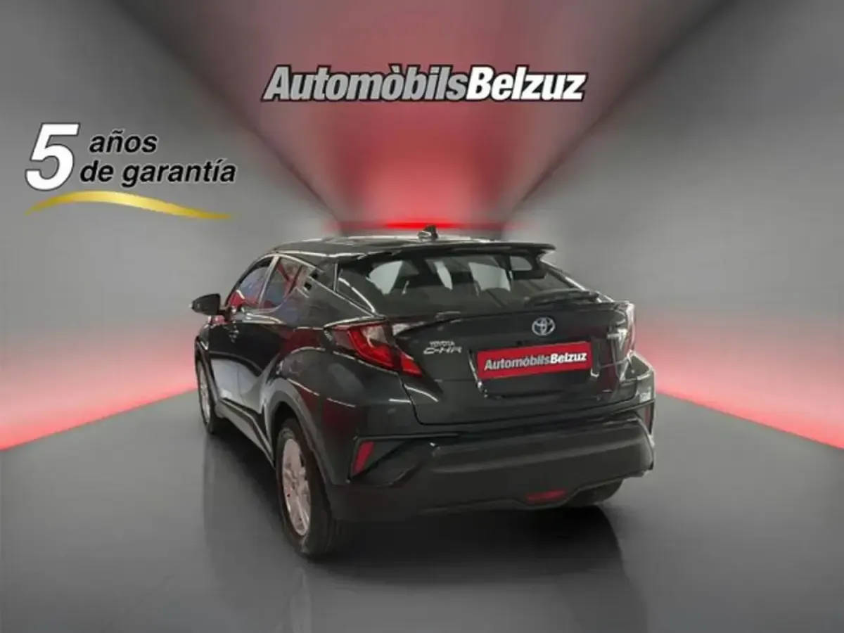 Usado Toyota C-HR Active 122 CV (89 kW) 2022 Negro SUV