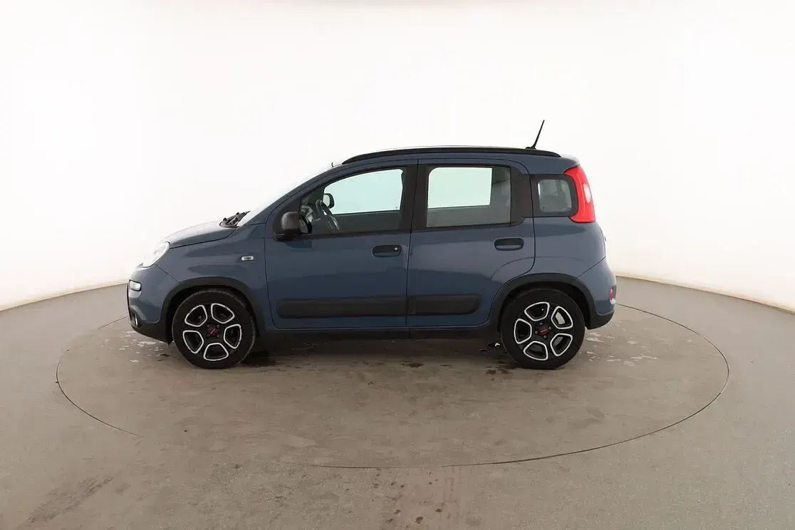 Usado Fiat Panda City Life 70 CV (51 kW) 2022 Azul Utilitario