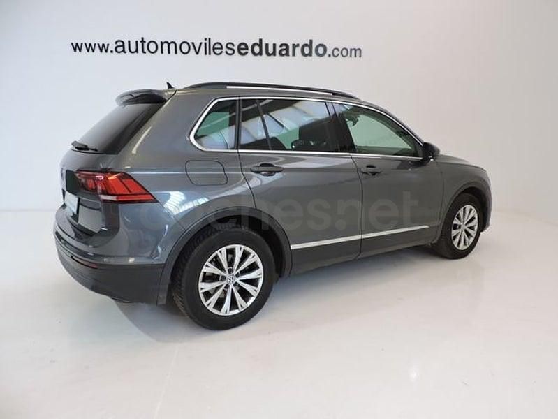 Usado VW Tiguan Advance 150 CV (110 kW) 2020 Gris / plata SUV