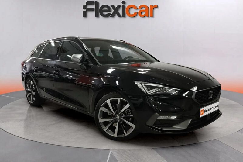 Negro Usado 2021 Seat Leon FR Familiar | 18.390 € (Buen precio) - Imagen 1/4