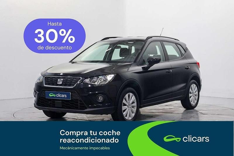 Usado Seat Arona Style 95 CV (69 kW) 2020 Negro SUV