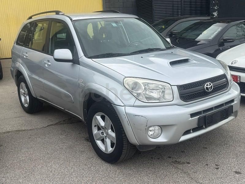 Usado Toyota RAV4 Sol 116 CV (85 kW) 2004 Gris / plata SUV