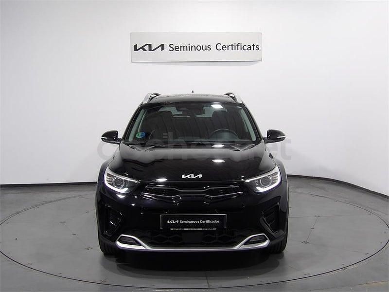 Usado Kia Stonic GT-Line 100 CV (73 kW) 2023 Negro SUV