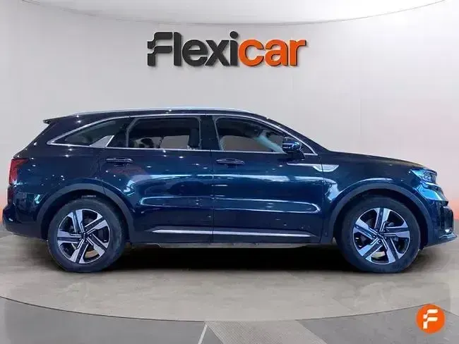 Usado Kia Sorento 230 CV (169 kW) 2023 Azul SUV