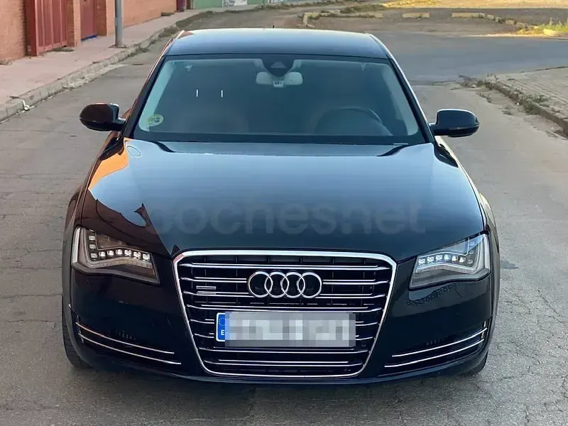 Usado Audi A8 350 CV (257 kW) 2010 Negro Berlina