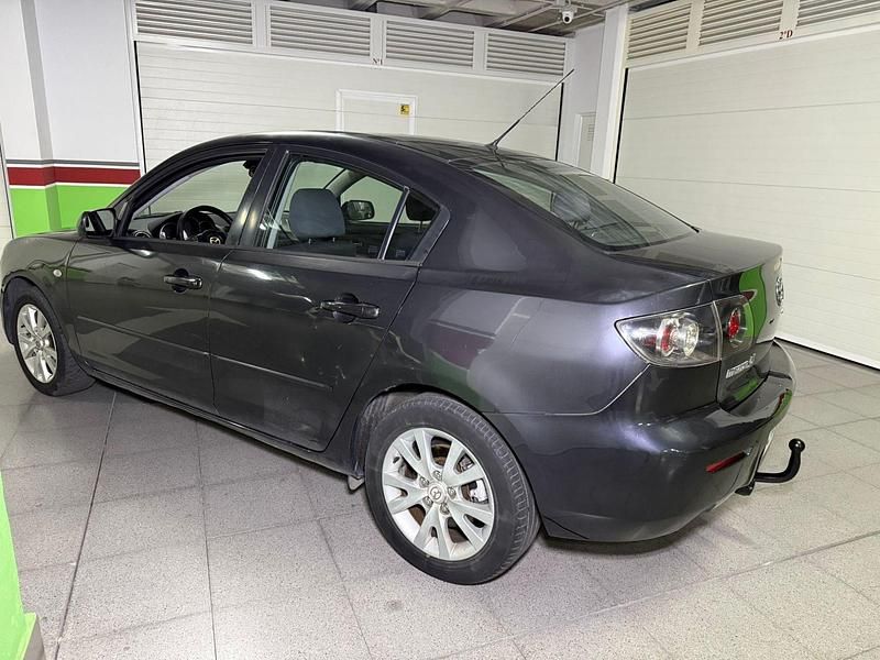 Usado Mazda 3 Active Plus 143 CV (105 kW) 2007 Gris