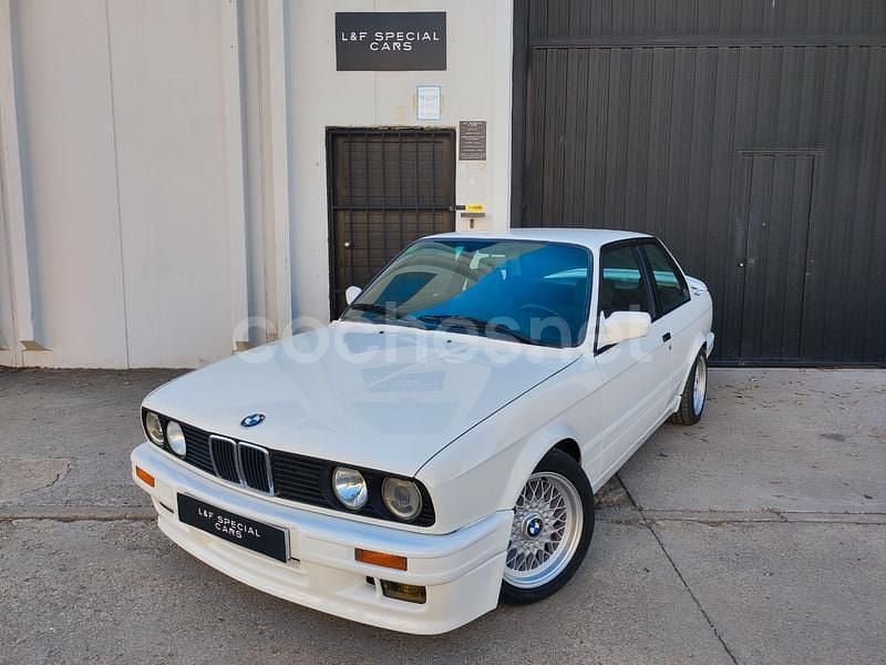 Usado BMW 325 170 CV (125 kW) 1990 Blanco Berlina