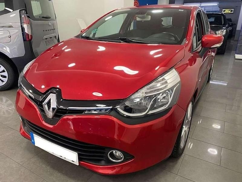 Usado 2015 Renault Clio IV Dynamique Utilitario | 7850 € (Precio justo) - Imagen 1/4
