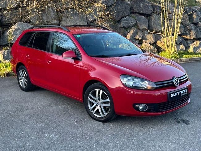 Usado VW Golf VI Advance 105 CV (77 kW) 2010 Rojo Utilitario