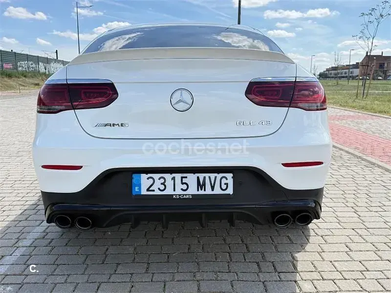 Usado Mercedes GLC43 AMG 367 CV (269 kW) 2020 Blanco Coupe