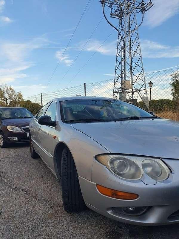 Gris Usado 2002 Chrysler 300C Berlina | 5700 € - Imagen 1/4