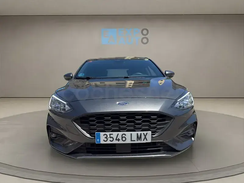 Usado Ford Focus ST-Line 125 CV (91 kW) 2021 Gris / plata Berlina