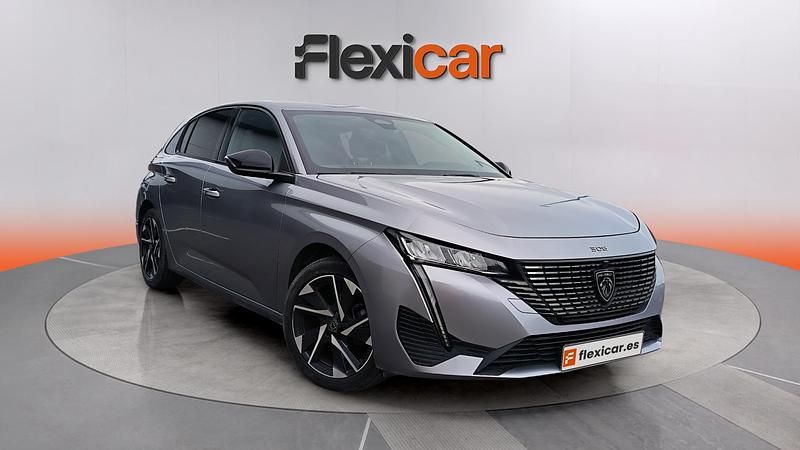 Usado Peugeot 308 Allure 131 CV (96 kW) 2024 Gris Berlina