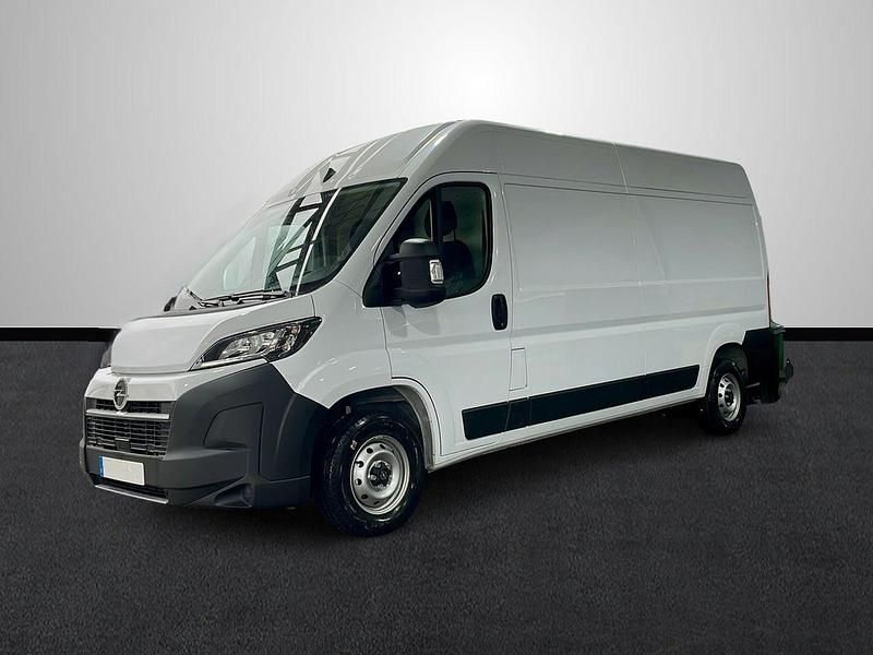 Nuevo Opel Movano 2025 Blanco Berlina
