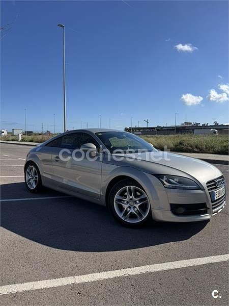 Usado Audi TT 200 CV (147 kW) 2007 Gris / plata Coupe
