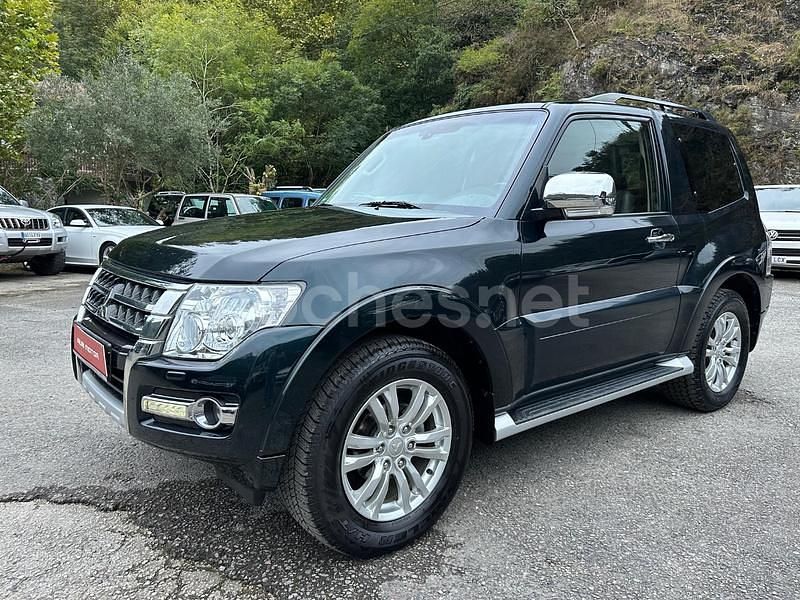 Usado Mitsubishi Montero 190 CV (139 kW) 2017 Verde SUV