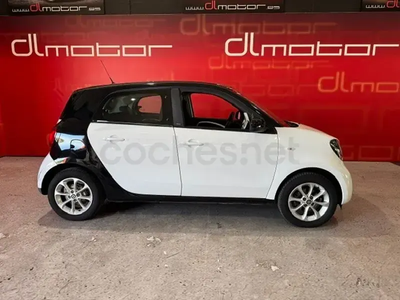 Usado Smart ForFour Passion 71 CV (52 kW) 2015 Blanco Utilitario