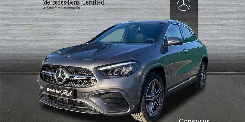 Gris Usado 2024 Mercedes GLA200 SUV | 43.900 € (Caro) - Imagen 1/4