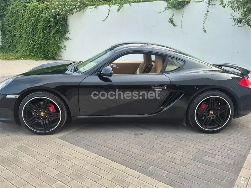 Usado Porsche Cayman 265 CV (194 kW) 2010 Negro Coupe