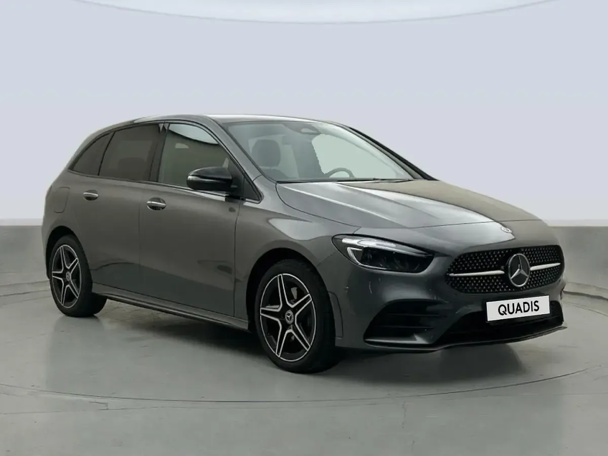 Usado Mercedes B250e 218 CV (160 kW) 2025 Gris Utilitario