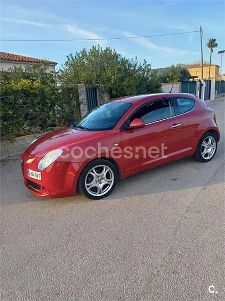 Usado Alfa Romeo MiTo Progression 95 CV (69 kW) 2010 Rojo Utilitario