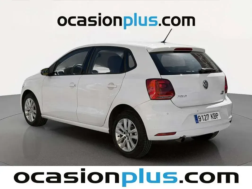 Usado VW Polo Advance 90 CV (66 kW) 2017 Blanco Utilitario